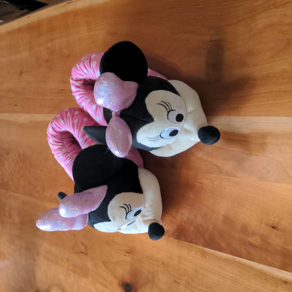 EUC Minnie Slippers